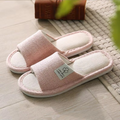 Chinelo Anatômico Feminino Fluffy Leve e Antiderrapante